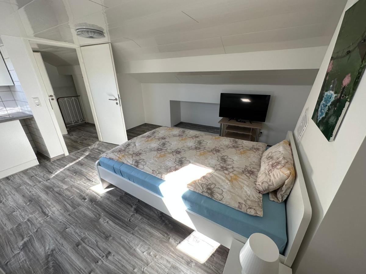 Ferienwohnung Am Hafen Вильгельмсхафен Экстерьер фото